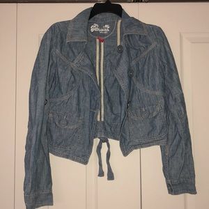 Women’s Jean Jacket Size L